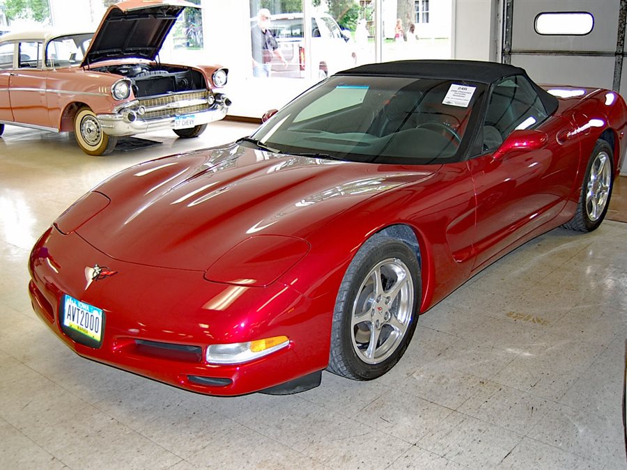 2000 Chevrolet Corvette convertible