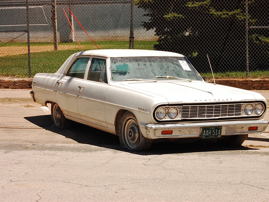 1964 Chevrolet Chevelle 300 sedan