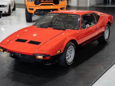 1972 DeTomaso Pantera coupe