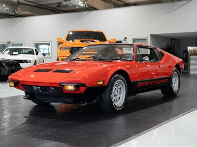 1972 DeTomaso Pantera coupe