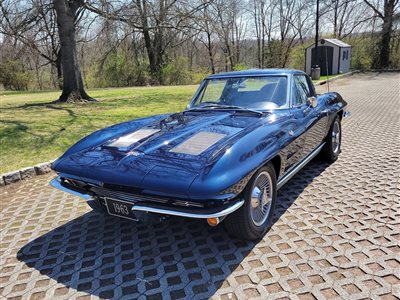 1963 Chevrolet Corvette coupe