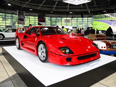 1990 Ferrari F40 coupe