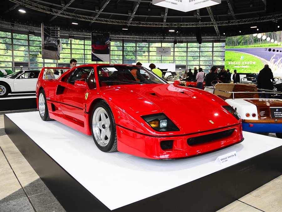 1990 Ferrari F40 coupe