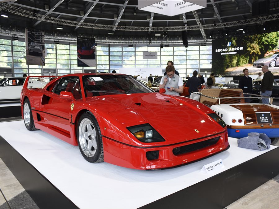 1990 Ferrari F40 coupe