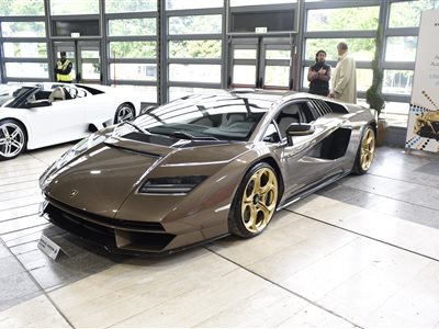 2022 Lamborghini Countach LPI 800-4 coupe