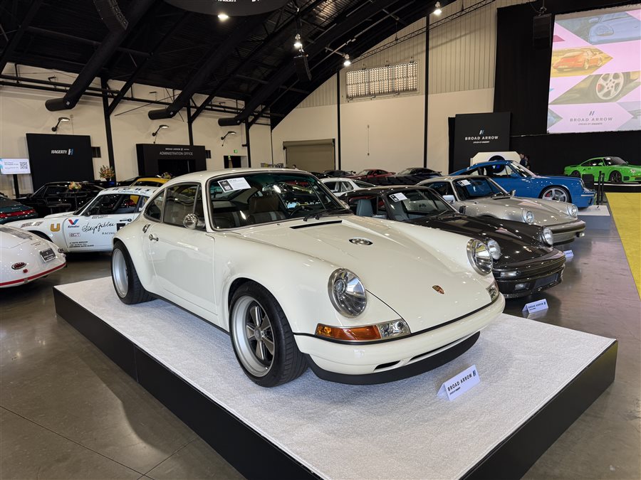 1990 Porsche 911 Reimagined by Singer coupe