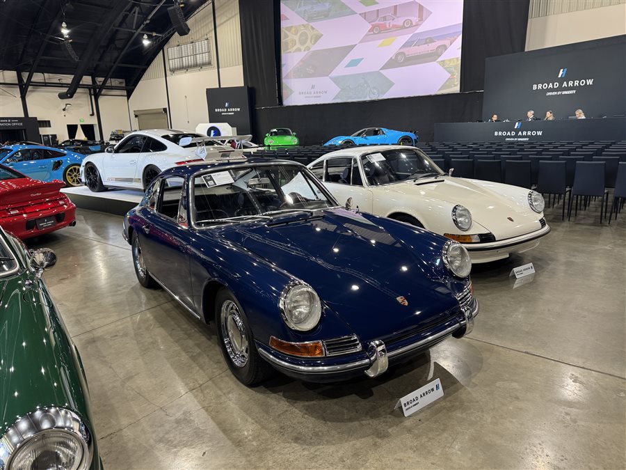 1965 Porsche 911 coupe