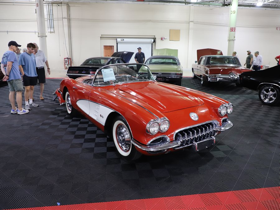 1960 Chevrolet Corvette convertible