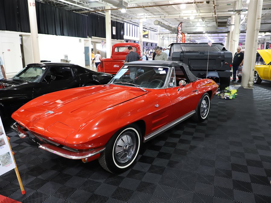 1964 Chevrolet Corvette convertible