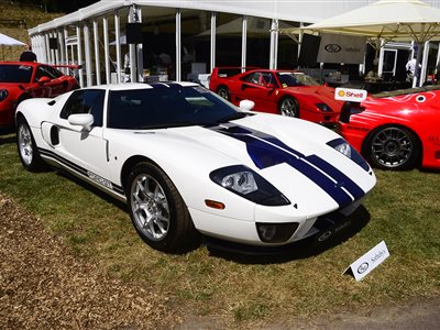 2005 Ford GT coupe