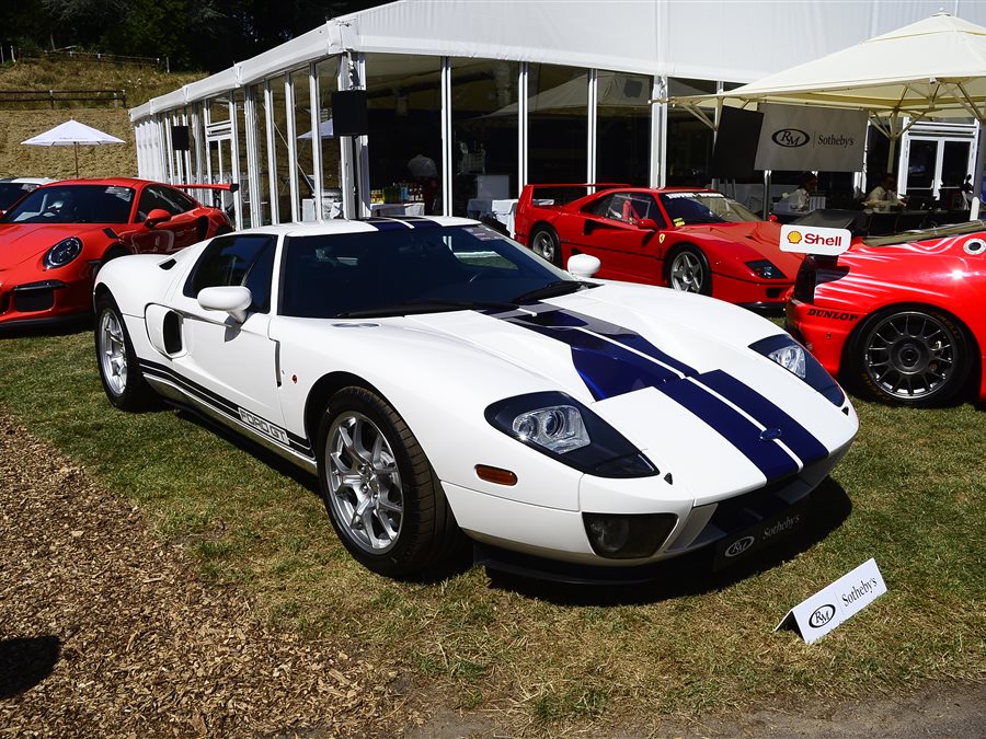 2005 Ford GT coupe