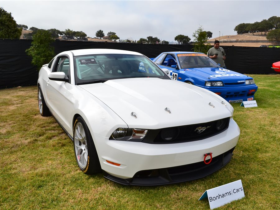 2011 Ford Mustang Boss 302R1 racer